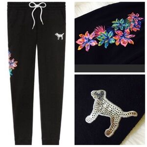 VS PINK TROPICAL FLORAL BLING JOGGER XS